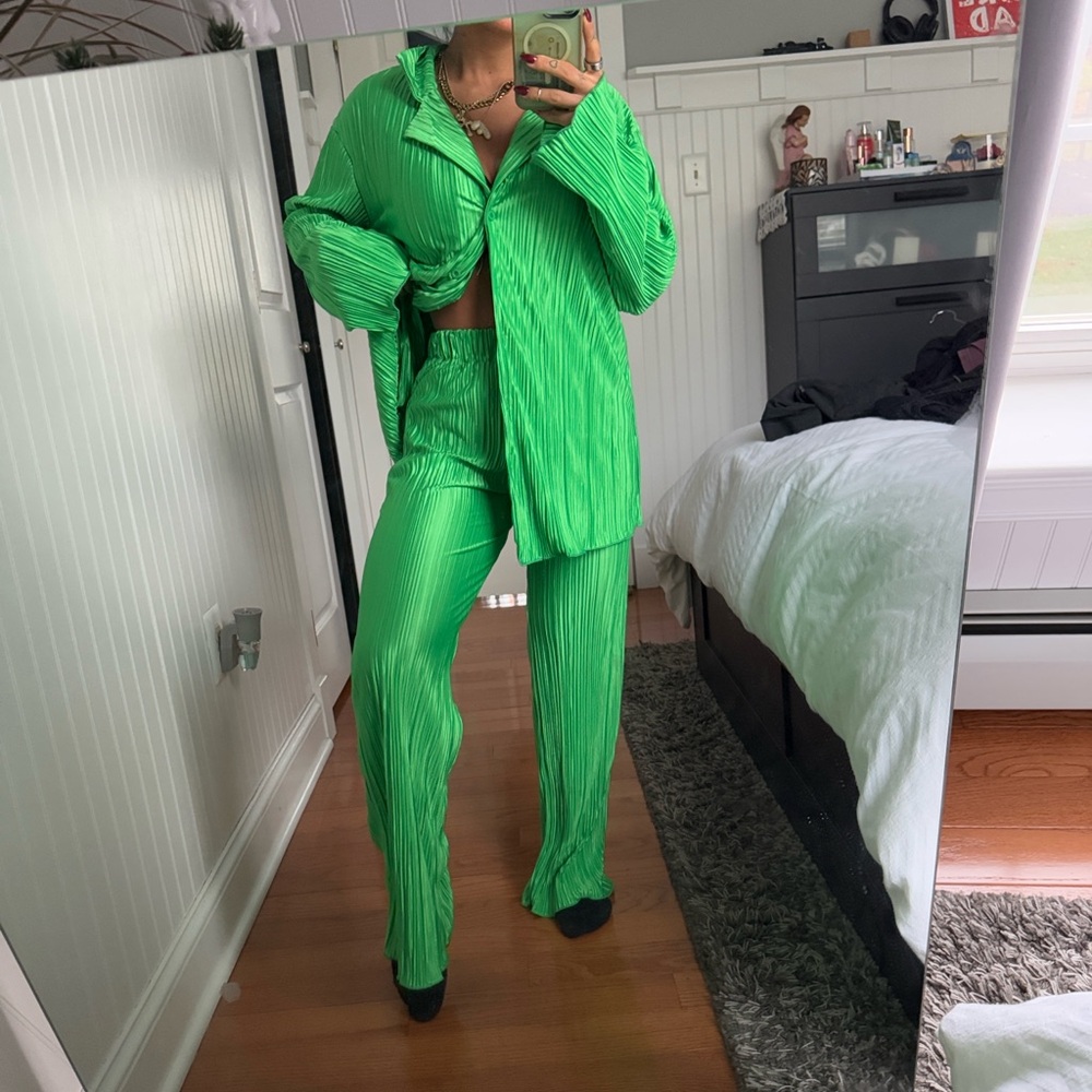 Pleated 2 piece set